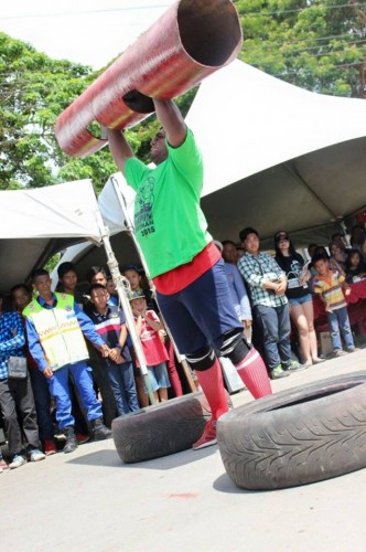 Apin2 Zaki Khan Log Press